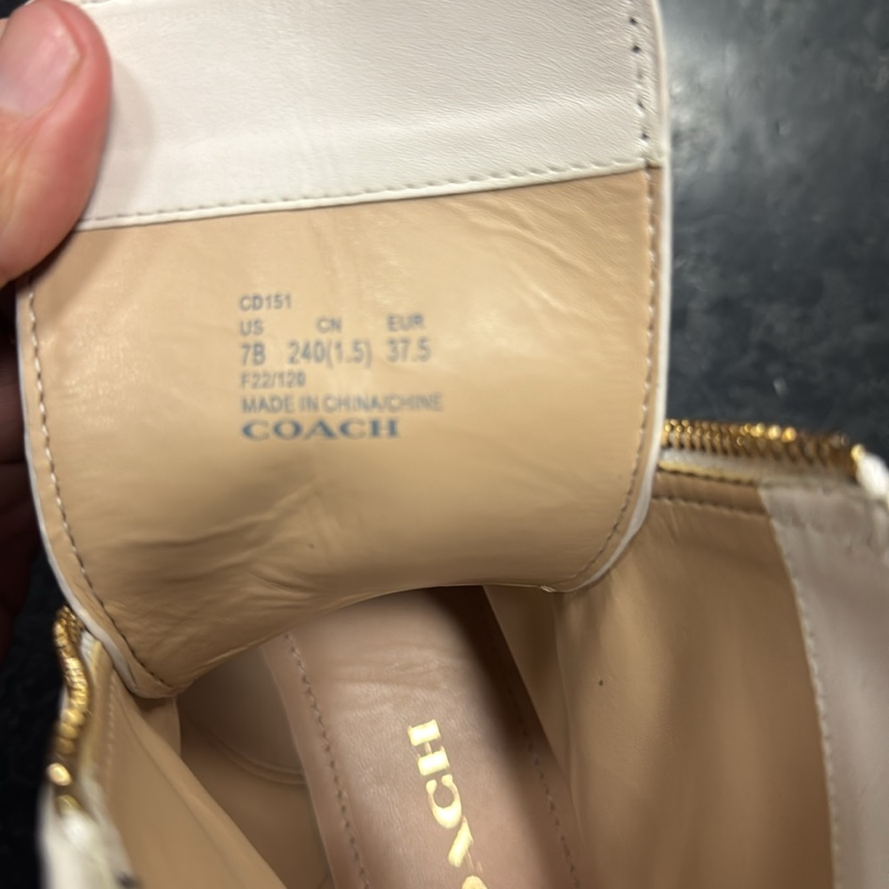 Coach Cream Liza Combat Boots with zip Up Design Size 7.5 - Picture 6 of 6